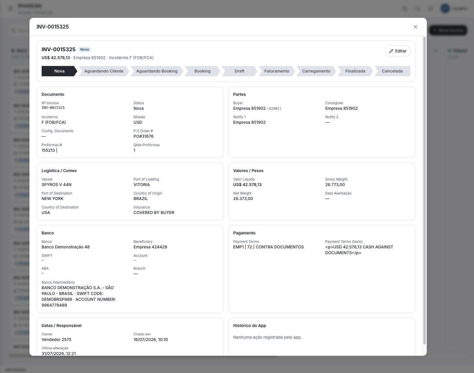 Detalhe da invoice com documento, partes, logística, valores, banco e pagamento